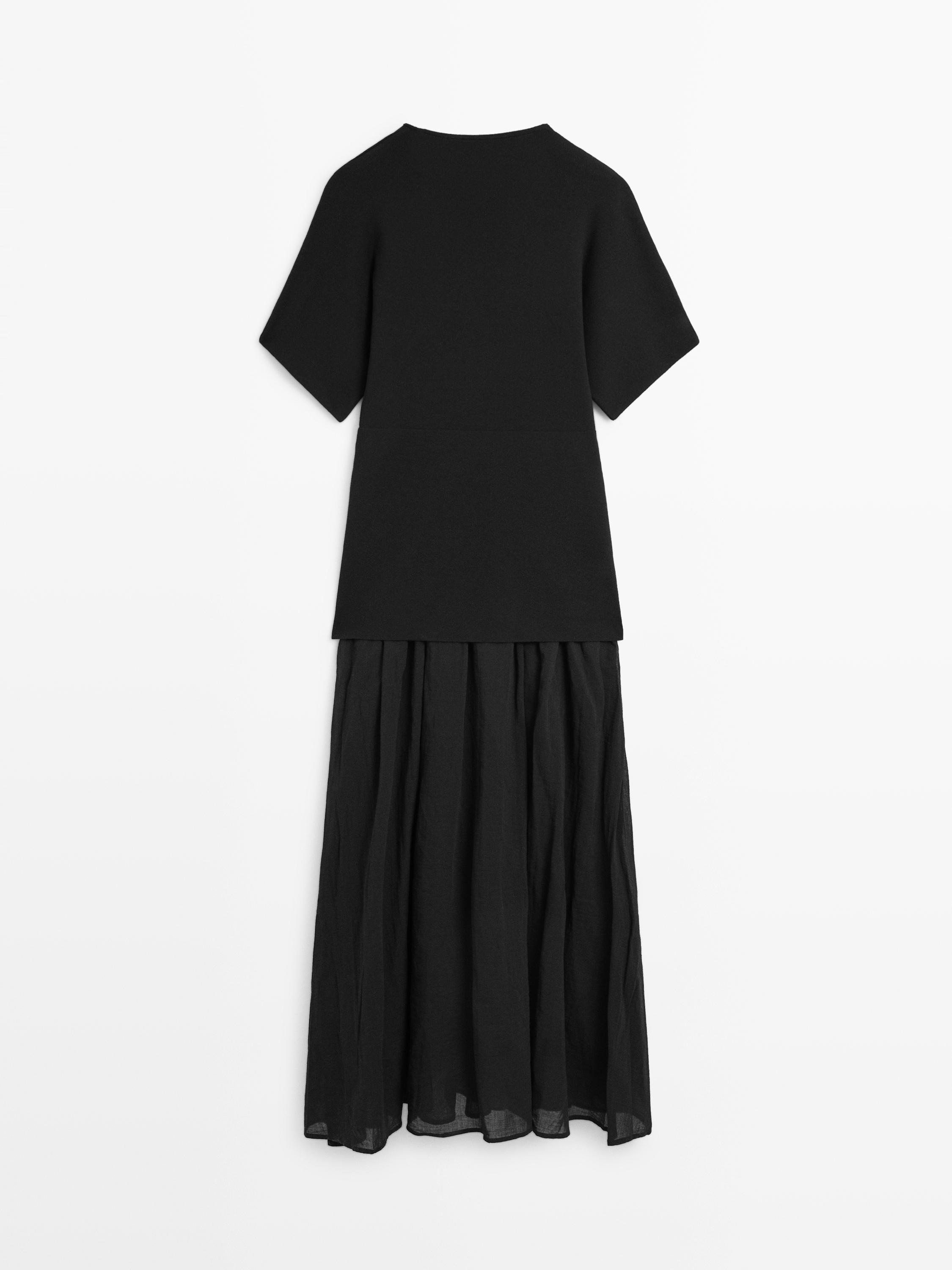 Long contrast short-sleeve dress